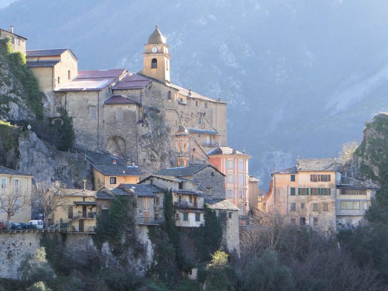 Saorge, le village tibétain perché de la Roya
