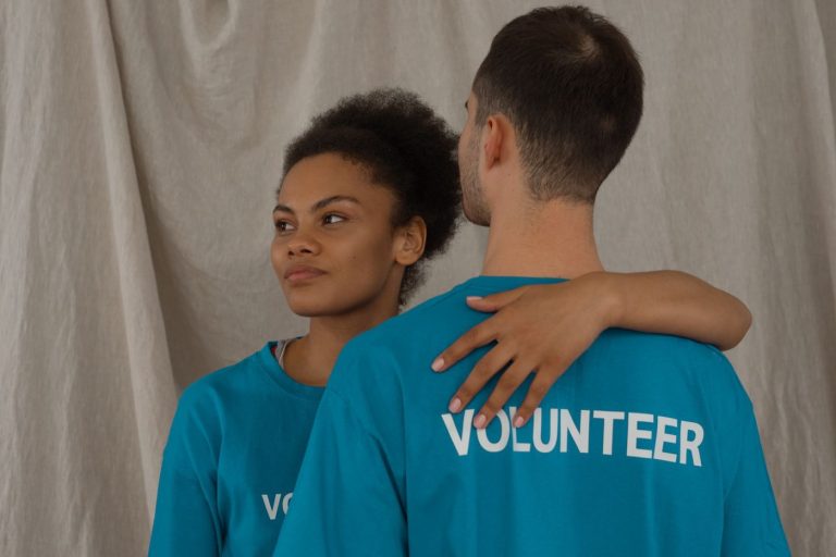 Service civique : missions, conditions et indemnité